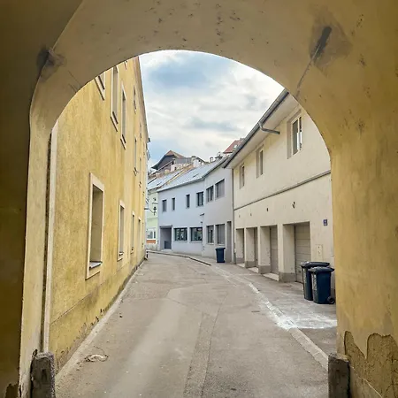 Danube Homes Citywall * Kremže