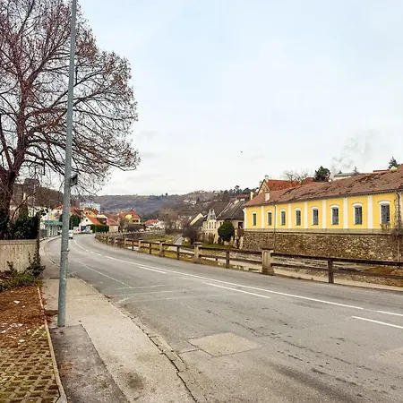 Danube Homes Citywall *